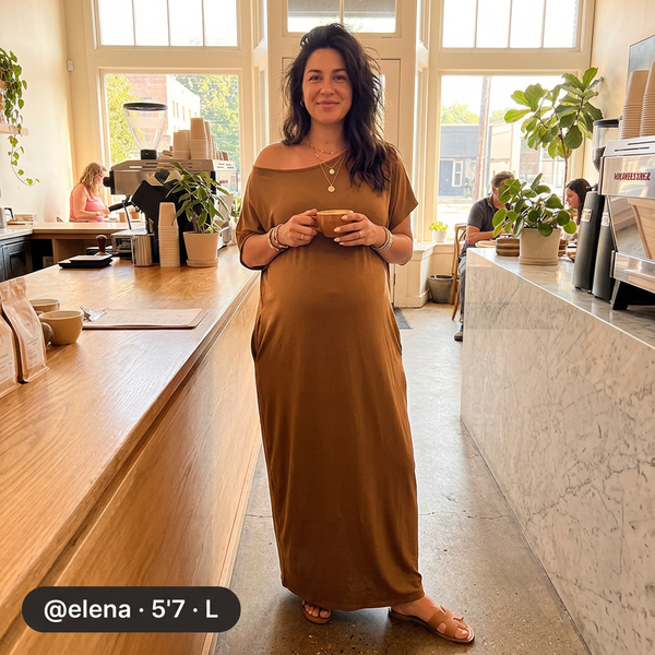 @elena · 5'7 · L