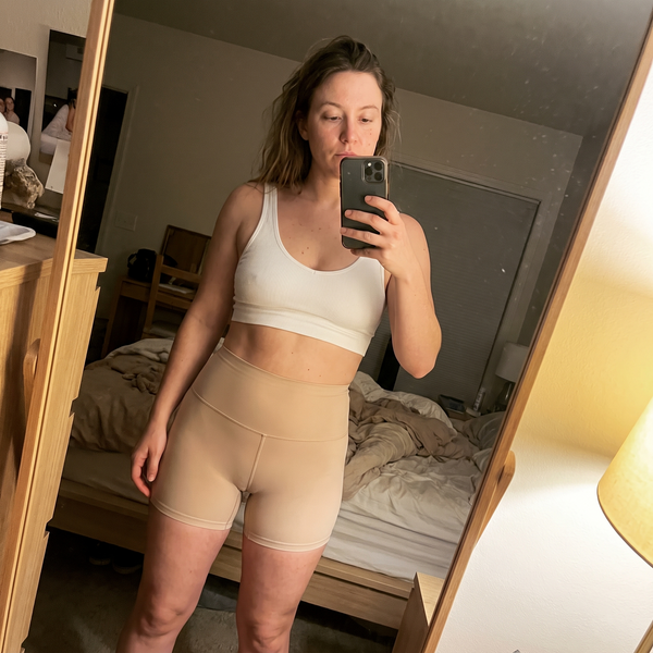 @gabby.curves · Size L