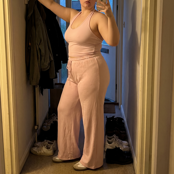 @kayla · L
