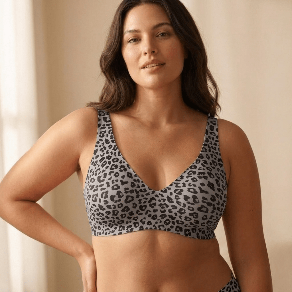 The Plunge Bra - wireless push up leopard print bra - Hexalty