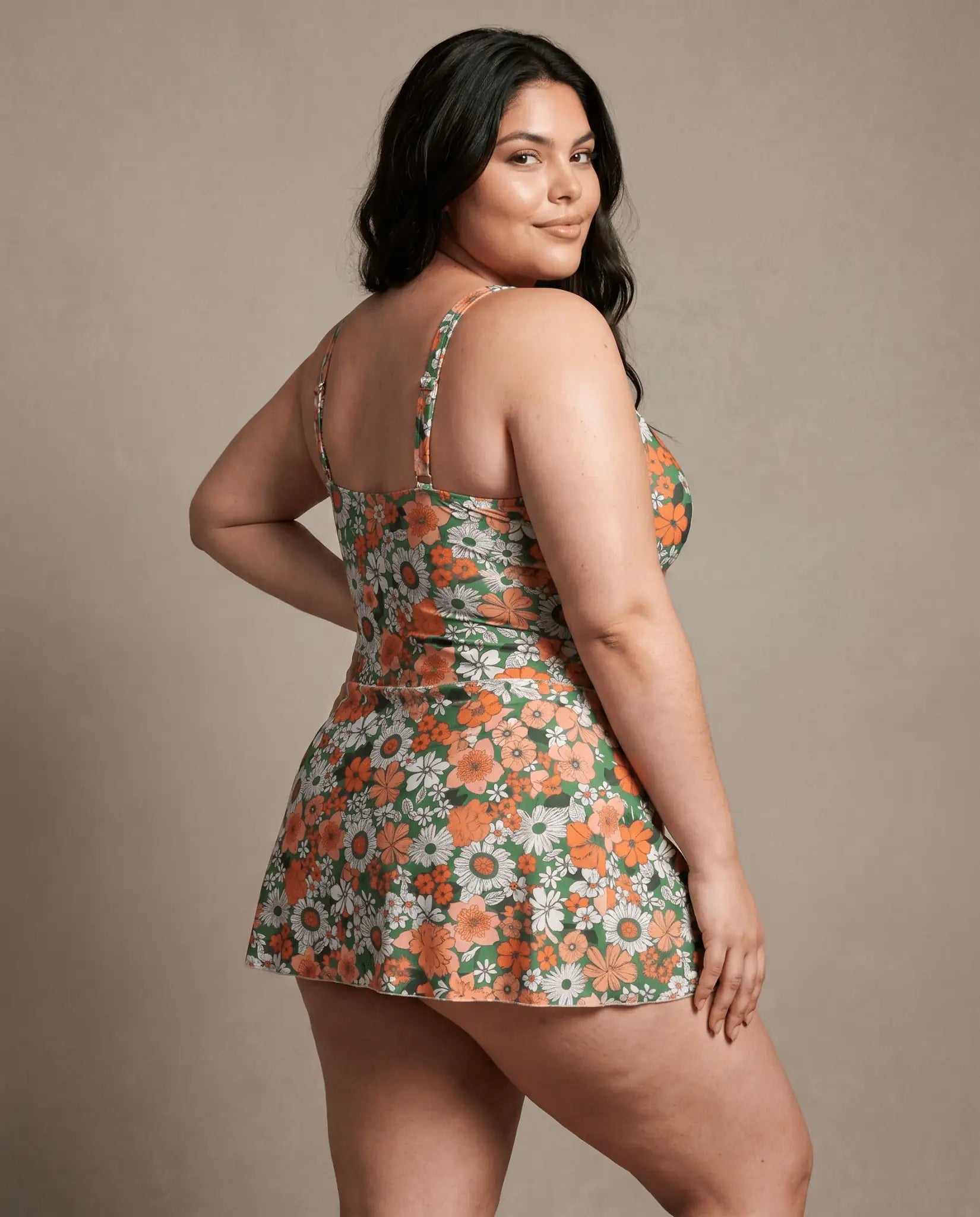 The Swimsuit - Hexalty