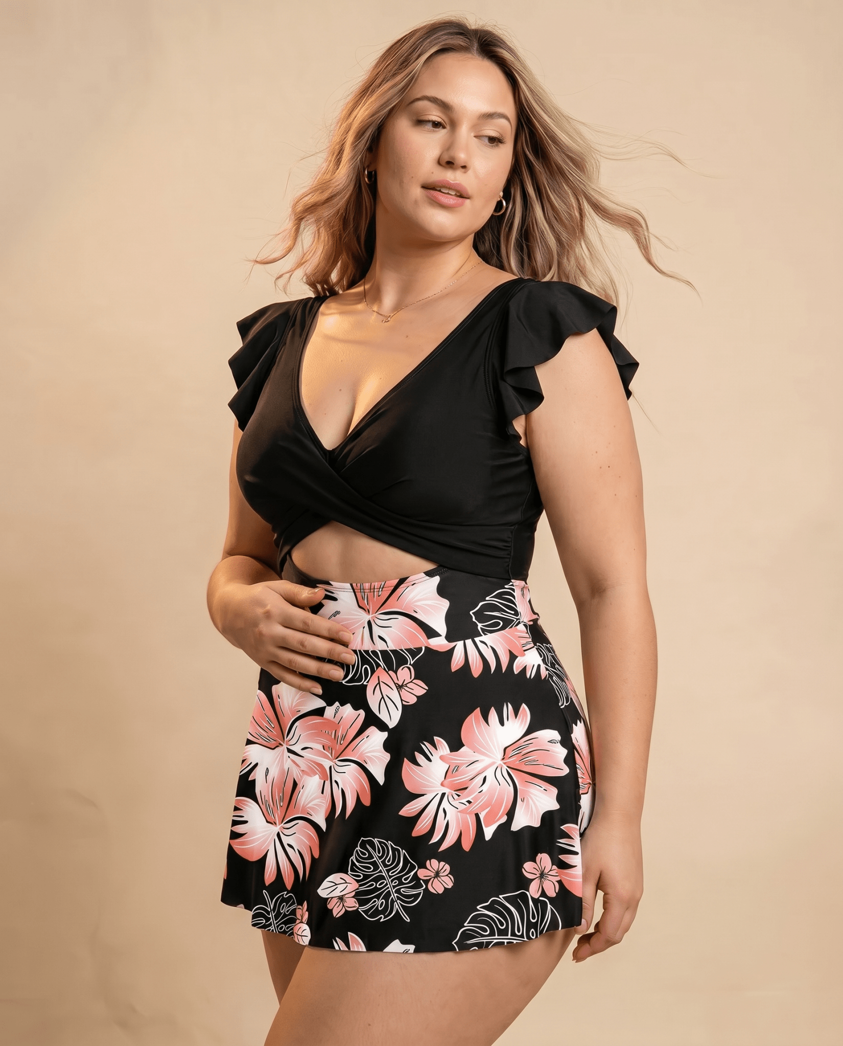 Women's Casual Flounced One-piece Swimsuit - Hexalty